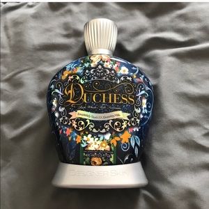 Designer skin tanning lotion ☀️